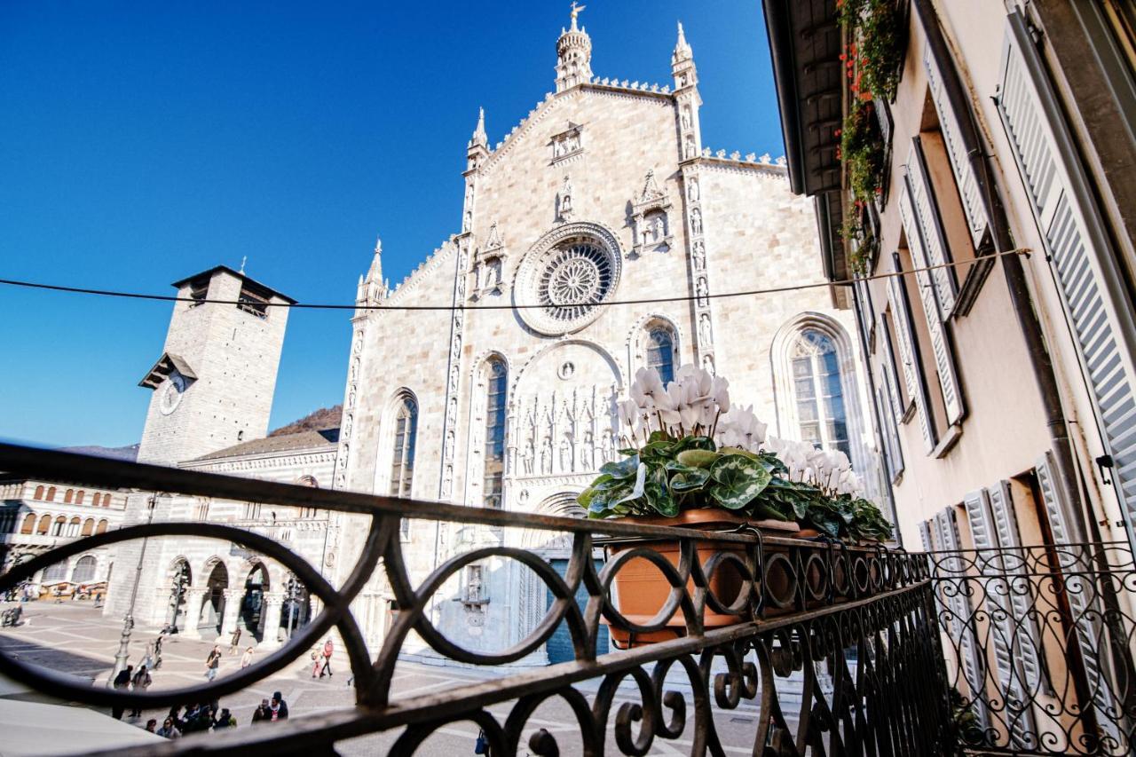 Ferienwohnung La Finestra Sul Duomo - The House Of Travelers Como Exterior foto