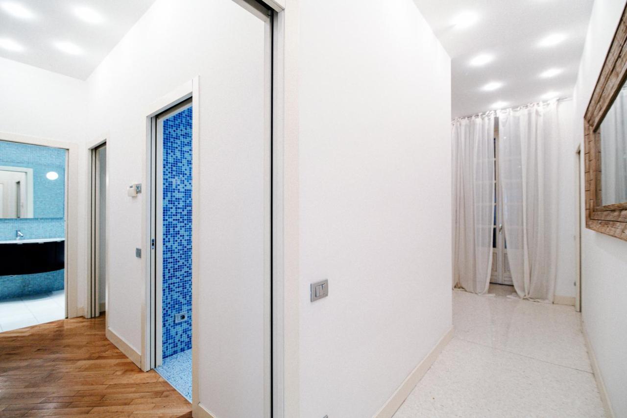Ferienwohnung La Finestra Sul Duomo - The House Of Travelers Como Exterior foto