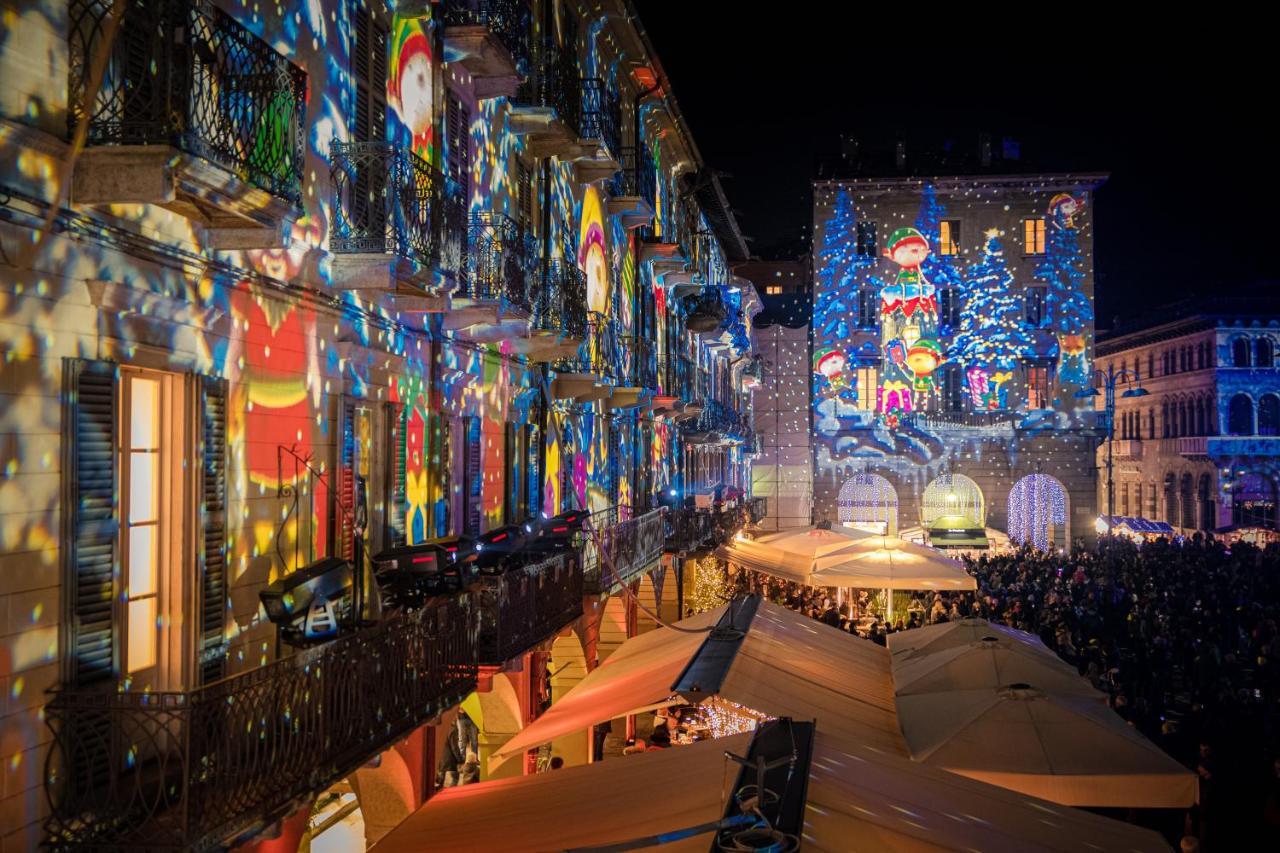 Ferienwohnung La Finestra Sul Duomo - The House Of Travelers Como Exterior foto