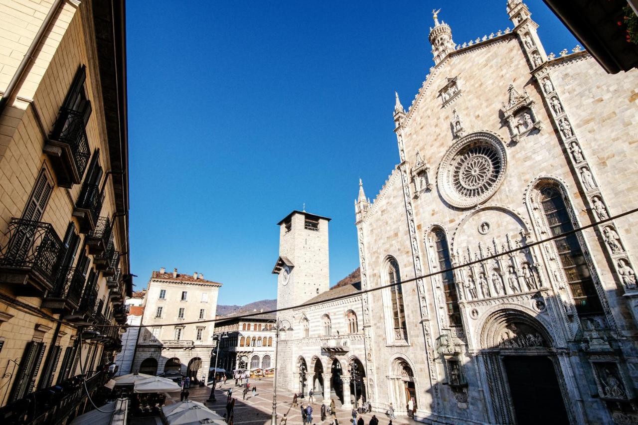Ferienwohnung La Finestra Sul Duomo - The House Of Travelers Como Exterior foto